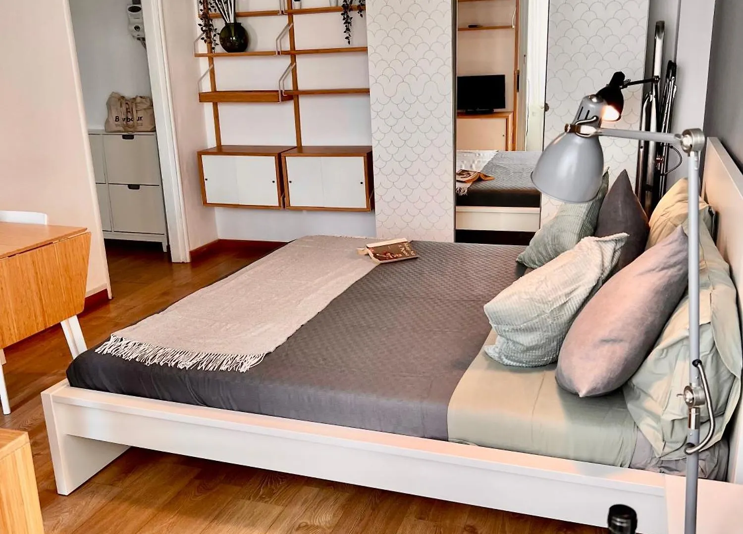 Cozy Apartment 3 Km Away From Duomo Milan Italy